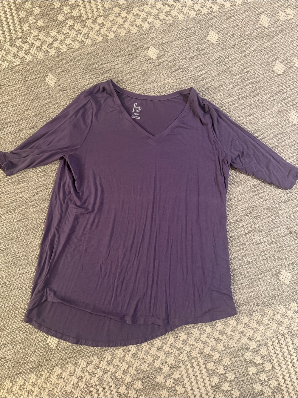 Women's V-Neck Tunic Top in Deep Purple